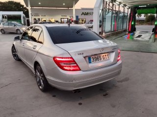 Mercedes-Benz Clase C 2010