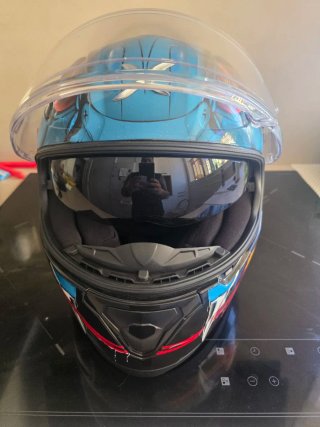 Casco Moto Azul con Diseño X