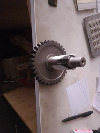 Piñón eje segadoras Fort Morra