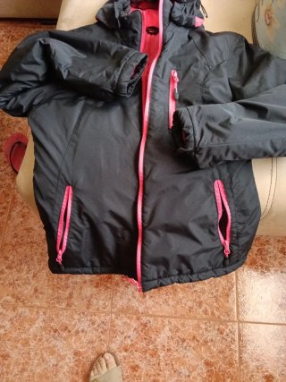 Chaquetón de invierno negro