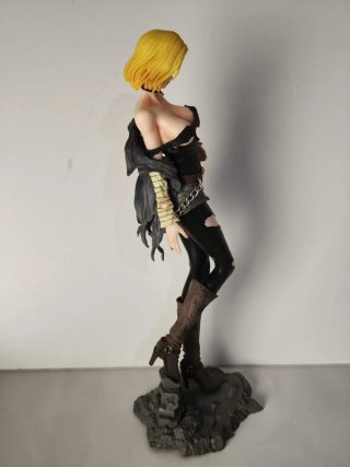 Figura Androide 18 Dragon Ball Z 30cm