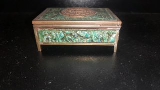 Scatola ottone e mosaico pietre dure messicana