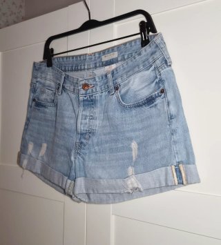 Vaqueros cortos H&M Talla 42