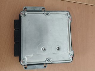 ECU Opel Vivaro 2,0  114CV
