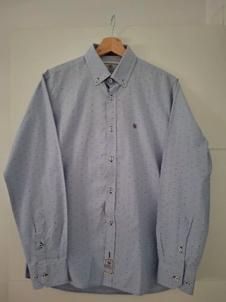 Camisa de vestir azul con microestampado
