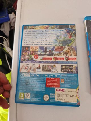 Lote 2 Juegos Wii U: Mario Kart y Lego Jurassic