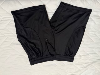 Adidas Pantalón Corto Negro Gris Ajustado