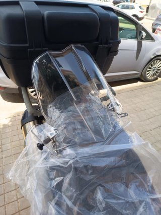 Triumph Tiger 800 XC Escape Carbono