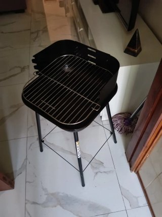 Barbacoa portátil negra