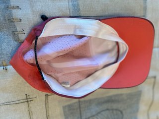 Gorra Merrell Running Rosa Lila