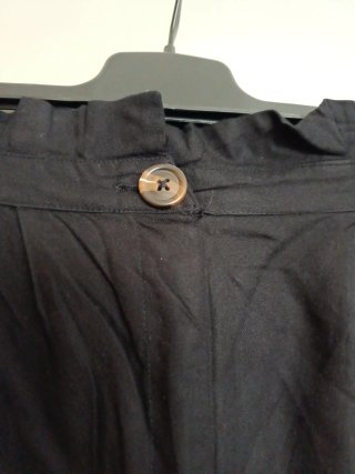 Pantalón corto Pinkie negro talla M (equivale a S)