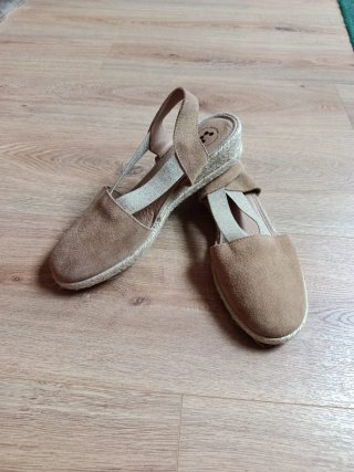 Alpargatas cuña esparto beige