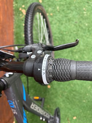 Bicicleta Rockrider Gris