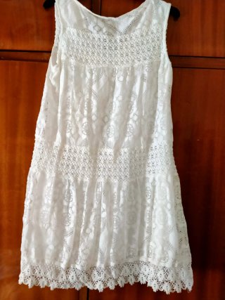 Vestido blanco de encaje