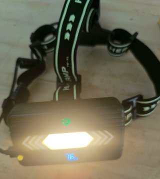 Linterna frontal LED con Powerbank