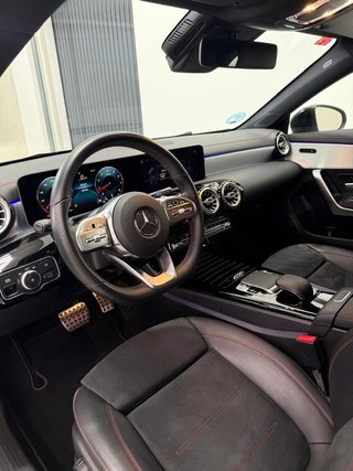 Mercedes-Benz CLA 200 120 kW (163 CV)