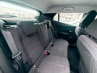 Peugeot 2008 2022