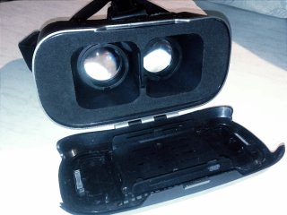 Visore VR Realtà Virtuale "Trust EXOS PLUS"