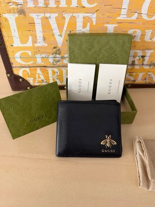Portafoglio Gucci con ape dorata