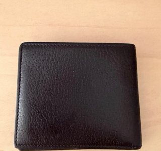 Portafoglio Gucci con ape dorata