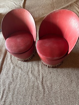 Par de Butacas Descalzadoras Rojas