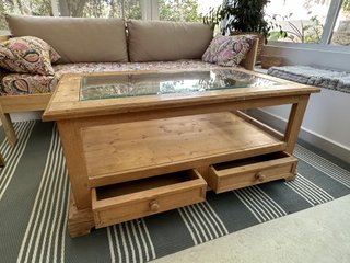 Mesa Centro Madera Pino Macizo y Cristal