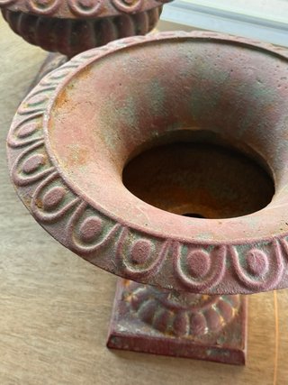 Antigua Pareja de copas hierro fundido francesas