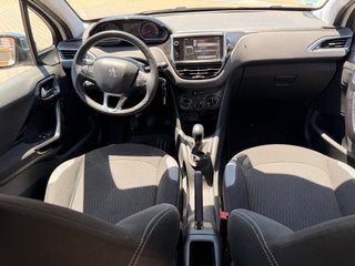 Peugeot 208 2014