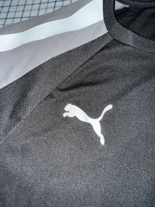 Camiseta Puma Negra y Gris