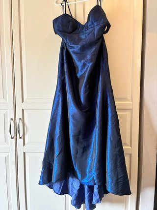 Vestido largo azul para boda