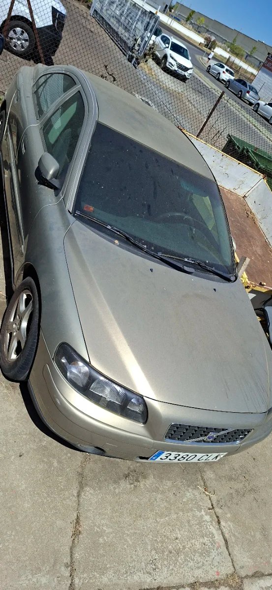 Volvo S60 2003 averiado - foto 1