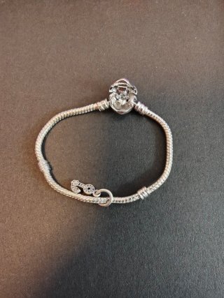 Pulsera Pandora Moments Corazón Plata