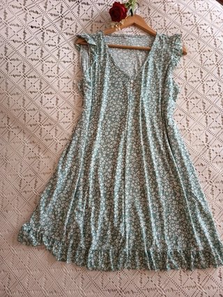 Vestido verde con flores TML