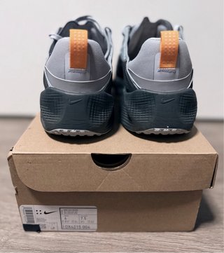 NIKE AVA ROVER WOLF GREY