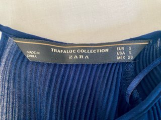 Blusa Zara gasa plisada talla S