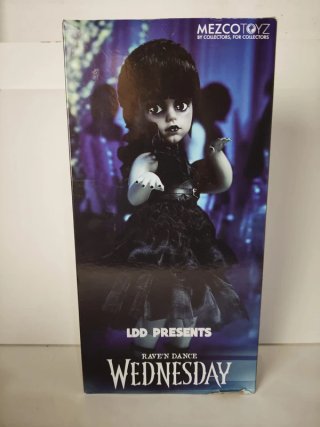 Figura LDD Presents Wednesday Raven'n Dance