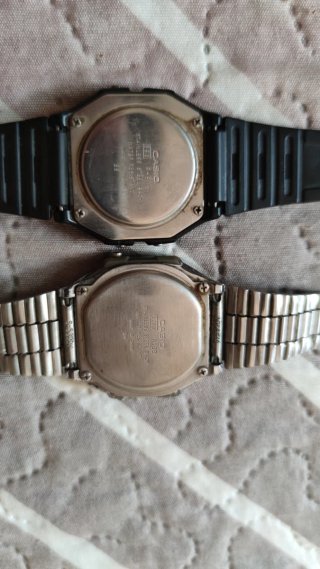 2 Orologi Casio Nero e Argento