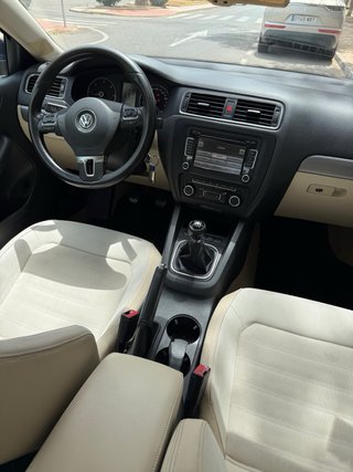 VW Jetta 2.0tdi 140cc