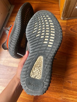Adidas Yeezy Boost 350 V2 Carbon Beluga