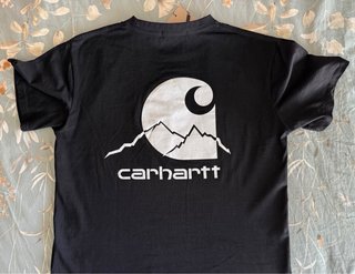 Camiseta Carhartt Talla M Negra. NUEVA