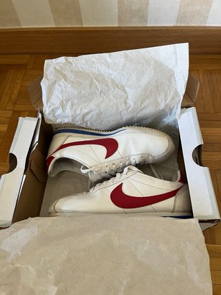 Nike Cortez Talla 41 Blancas y Rojas