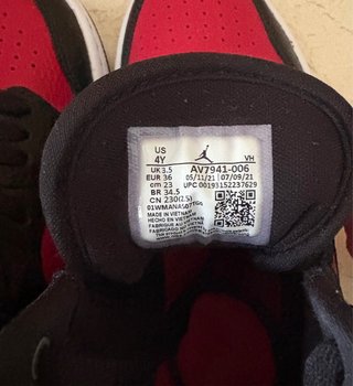 Jordan Access Talla 36 Negro/Rojo