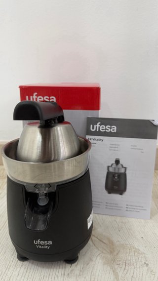 Exprimidor Eléctrico Ufesa Vitality