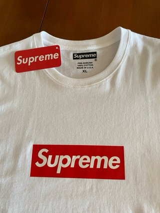 Camiseta Supreme Blanca Talla XL