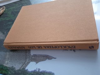 Pequeña enciclopedia de animales mamíferos