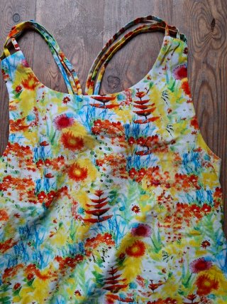 Vestido tirantes estampado floral