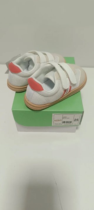 Zapatillas niña T25 barefoot velcro nuevas