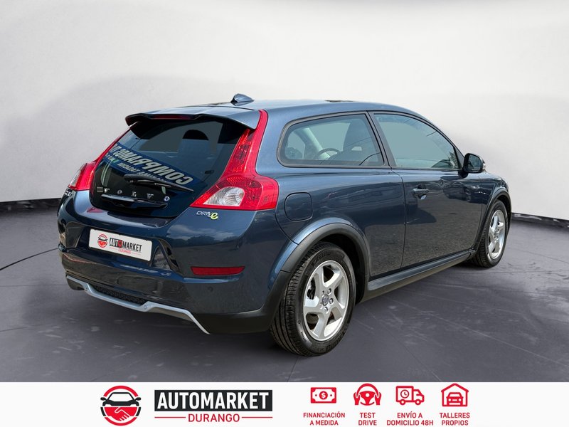 Volvo C30 1.6D DRIVe Momentum 2011, foto 7