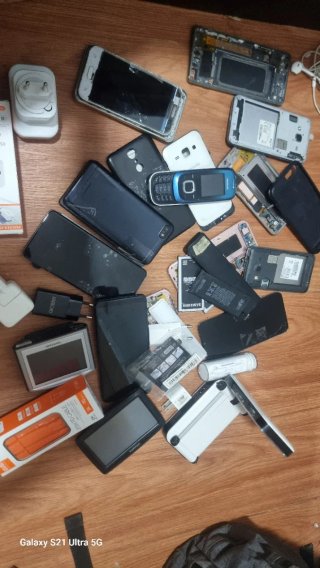 Lote de móviles y tabletas