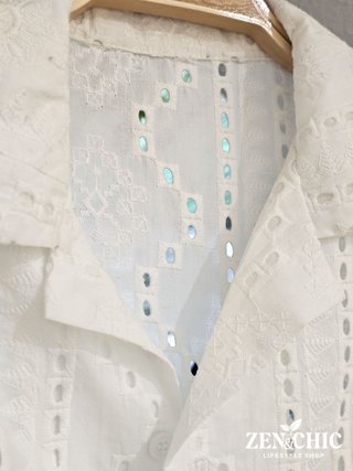 Camisa bordada calada hombre
